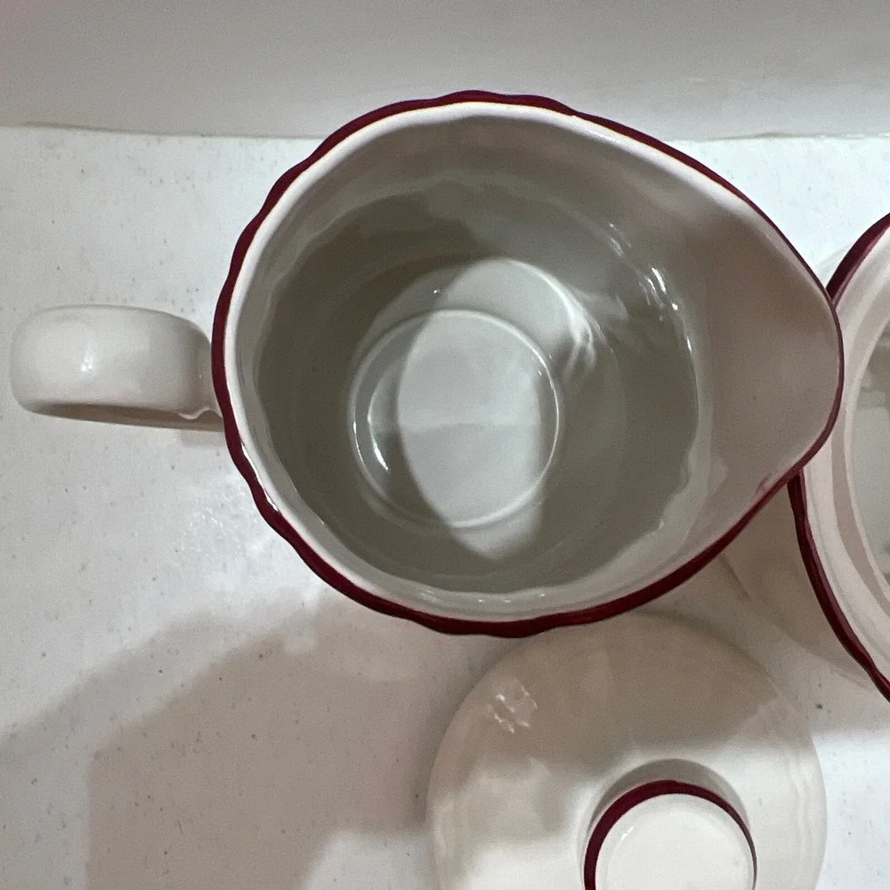 VINTAGE MIKASA COUNTRY CLASSICS Roseland Japan KS151‎ CREAMER & SUGAR Set